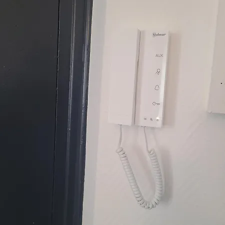 3 Kerinou Avec Tv Dans La & Le Salon Appartement *